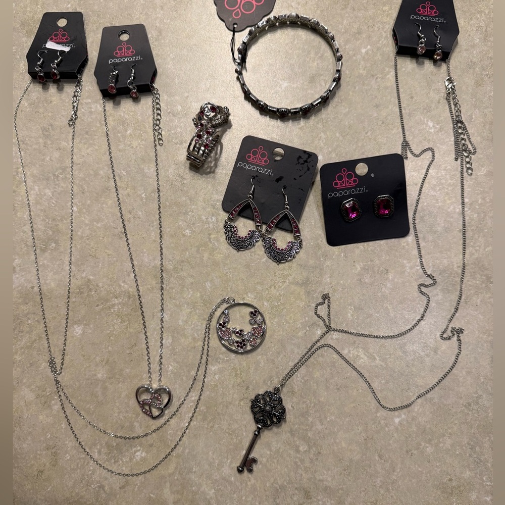 Set of 8 Silver & Pink Collection